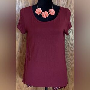 Merona Burgundy Red Shirt Orange Blue Circle Geometric Back Detail Size Small